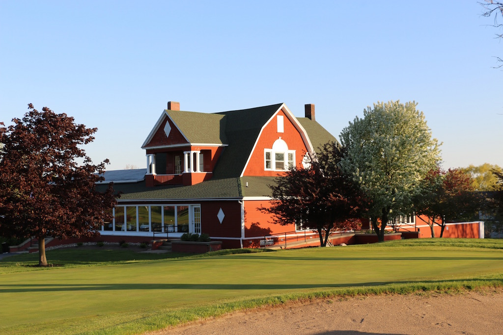 Manistee Golf & Country Club