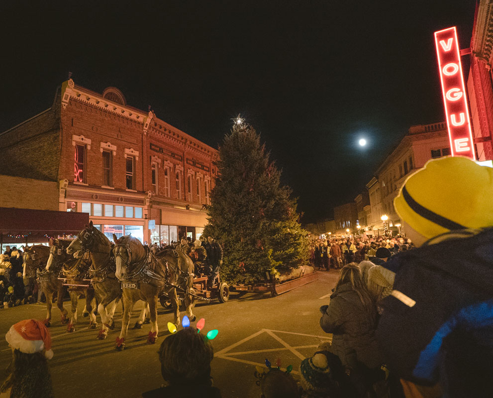 Victorian Sleighbell Parade & Old Christmas Weekend The Afterglow Manistee County Tourism