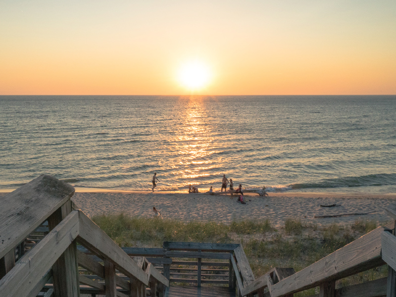 Manistee’s sugar sand beaches